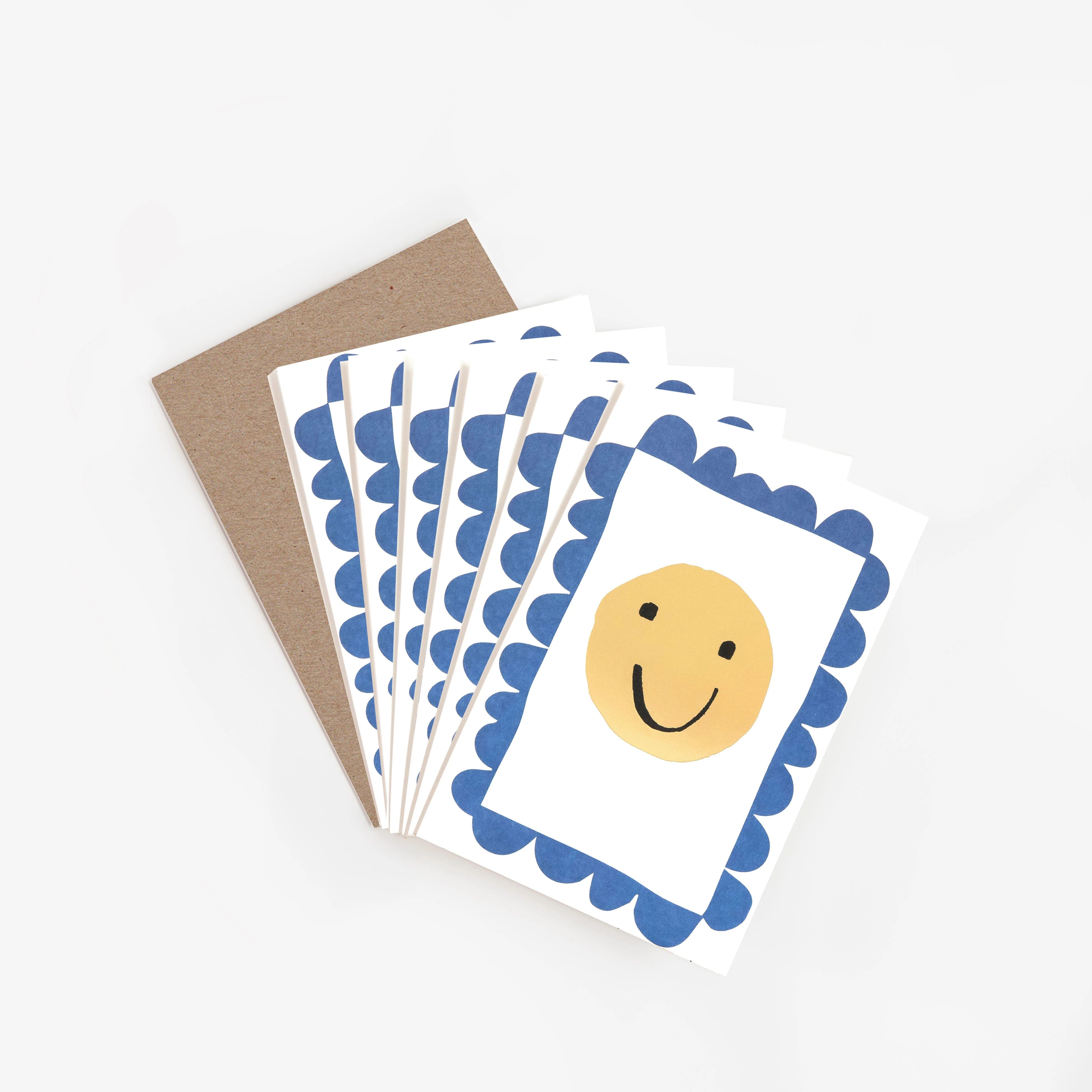Smiley Face In Scallop Border Cards Pack of 6